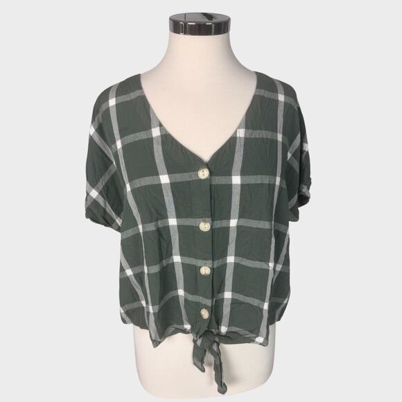 Universal Thread Green Windowpane Print Large Button Front Short Sleeve Top - Picture 2 of 9